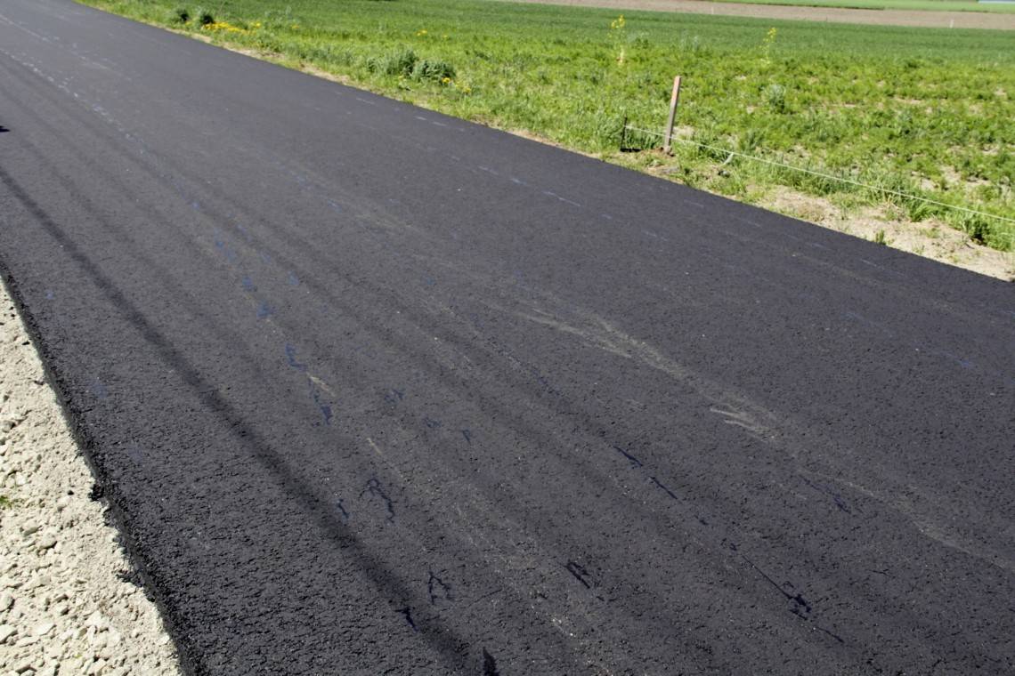Przebudowa drogi gminnej w miejscowości Jamy