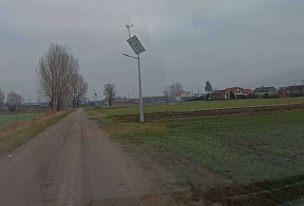 Goszczędza zrealizowała projekt: „ Budowa oświetlenia ulicznego na terenie sołectwa Goszczędza”.